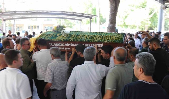 Kadın yayanın ölümüne neden olan sürücünün tutuksuz yargılanmasına tepki