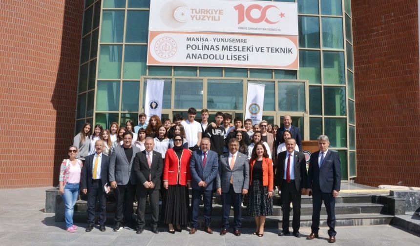 Manisa’da geleceğin meslekleri aynı çatıda buluştu