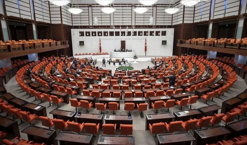 TBMM Adalet Komisyonu'nda 'Öcalan' gerilimi