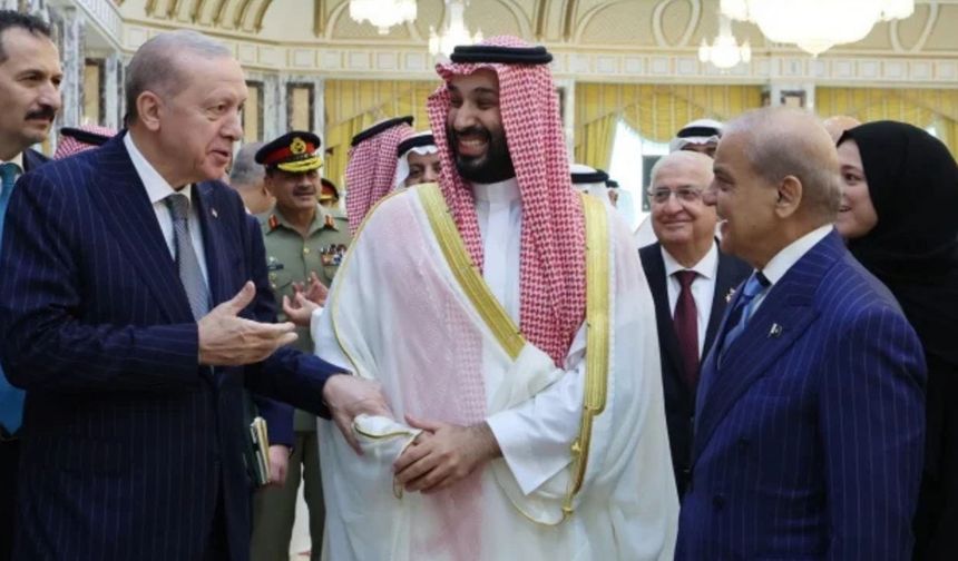 Türkiye, Suudi Arabistan ve Pakistan arasında imzalanan Mekke Anlaşması'nın detayları nelerdir?