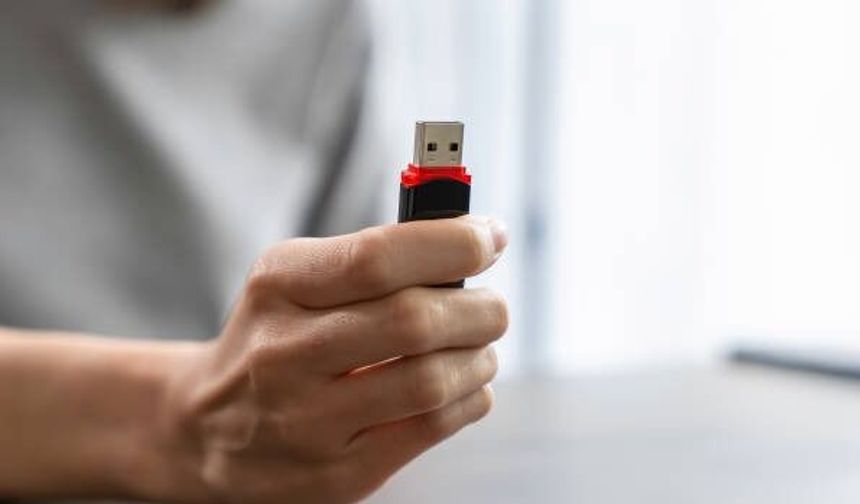 Sadece silmek yetmiyor: Bozuk ve eski USB bellekler güvenli şekilde nasıl imha edilir?