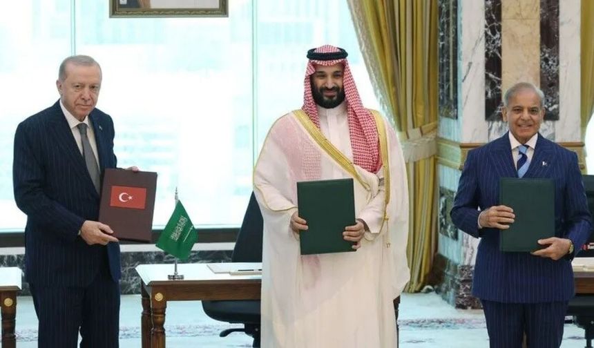 Suudi Arabistan Veliaht Prensi Bin Selman: Mekke ortak savunma anaşması kuruldu