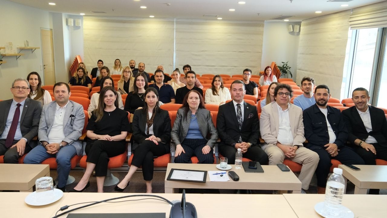 Egi̇ad 1