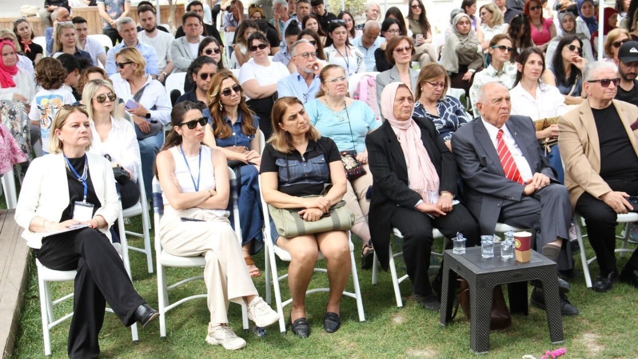 İzmir Eğitim Vakfı 2