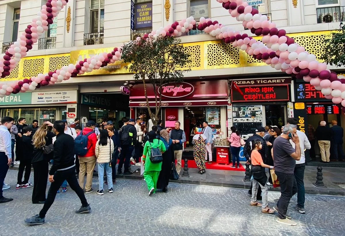 Tuğba Kuruyemiş 1