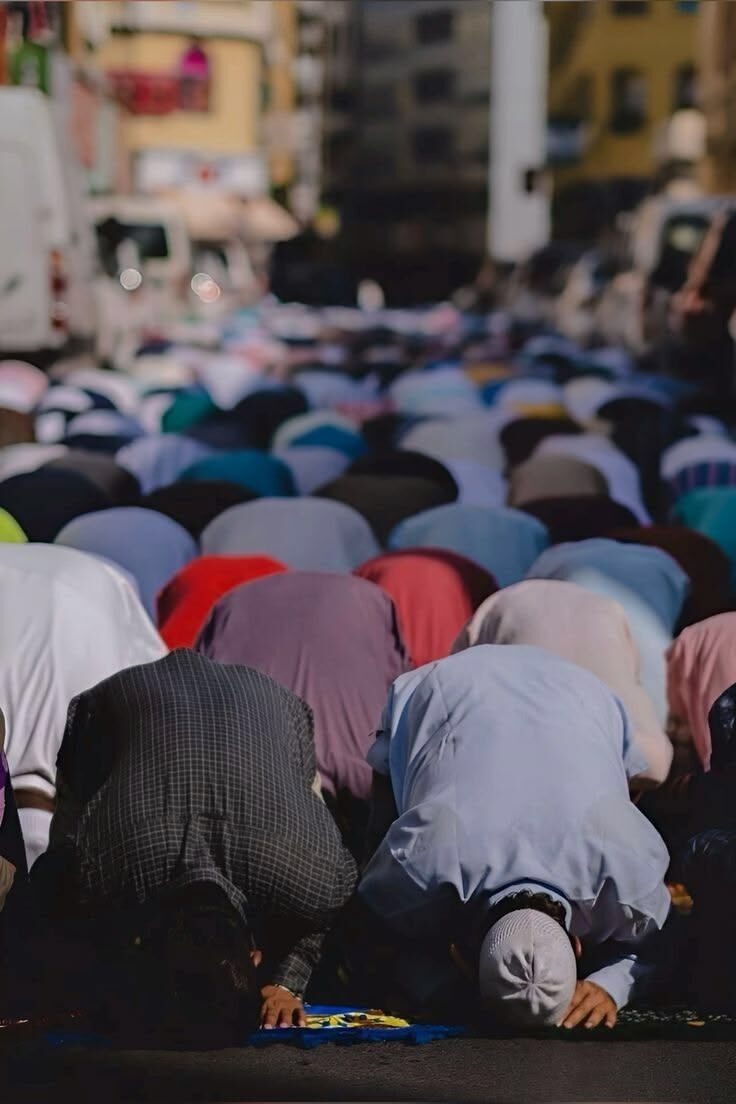 Afyon Bayram Namazı Saat Kaçta 2026 Kurban Bayramı Namaz Vakti 3