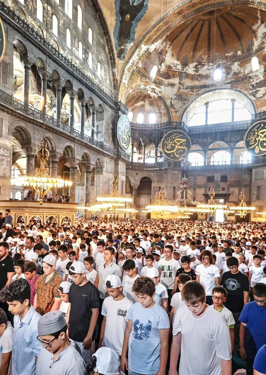 Aydın Bayram Namazı Saat Kaçta 2026 Kurban Bayramı Namaz Vakti 4
