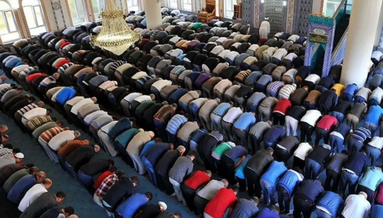 Bayram Namazı Nasıl Kılınır 2