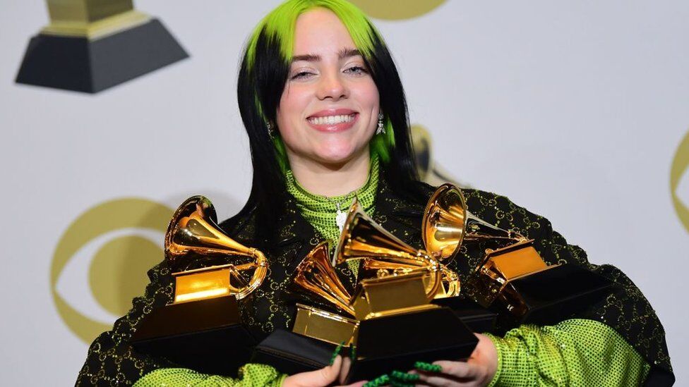 Billie Eilish Müziği Bırakıyor Mu 3