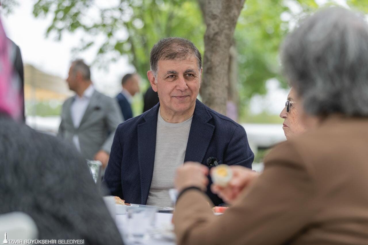 Cemil Tugay Şehit Annelerine Hizmet Bizim Için Onurdur