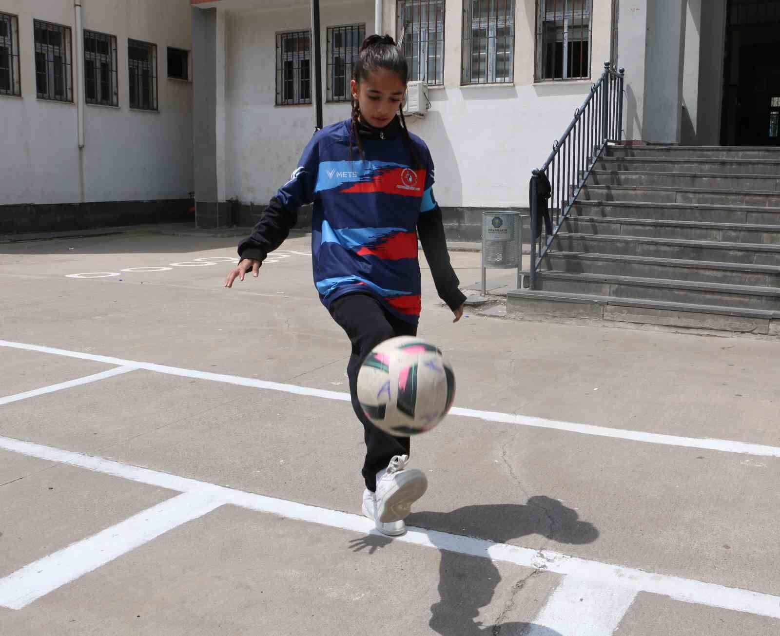 Diyarbakırlı kızlar tarih yazıyor