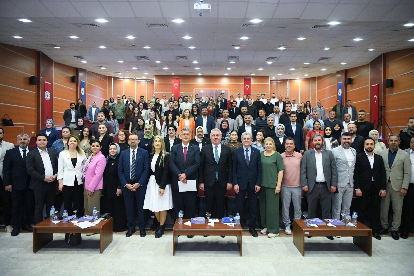 Ev Işçileri Için Hak İş’ten Kritik Çağrı! 3