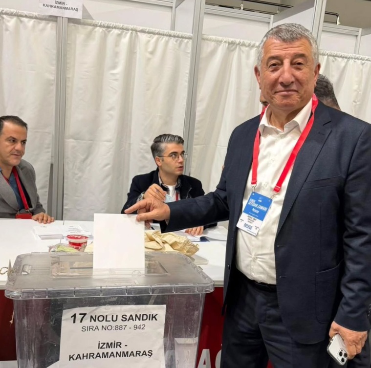 Güzelbahçe Belediyesi'ne Operasyon! Başkan Günay, Eşi Ve 7 Kişi Gözaltında! 7