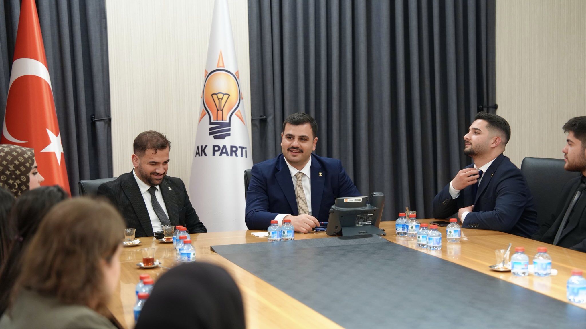 İzmir Milletvekili İnan’dan Chp Liderine Sert Sözler “Bizi Kendinle Karıştırma!” 3