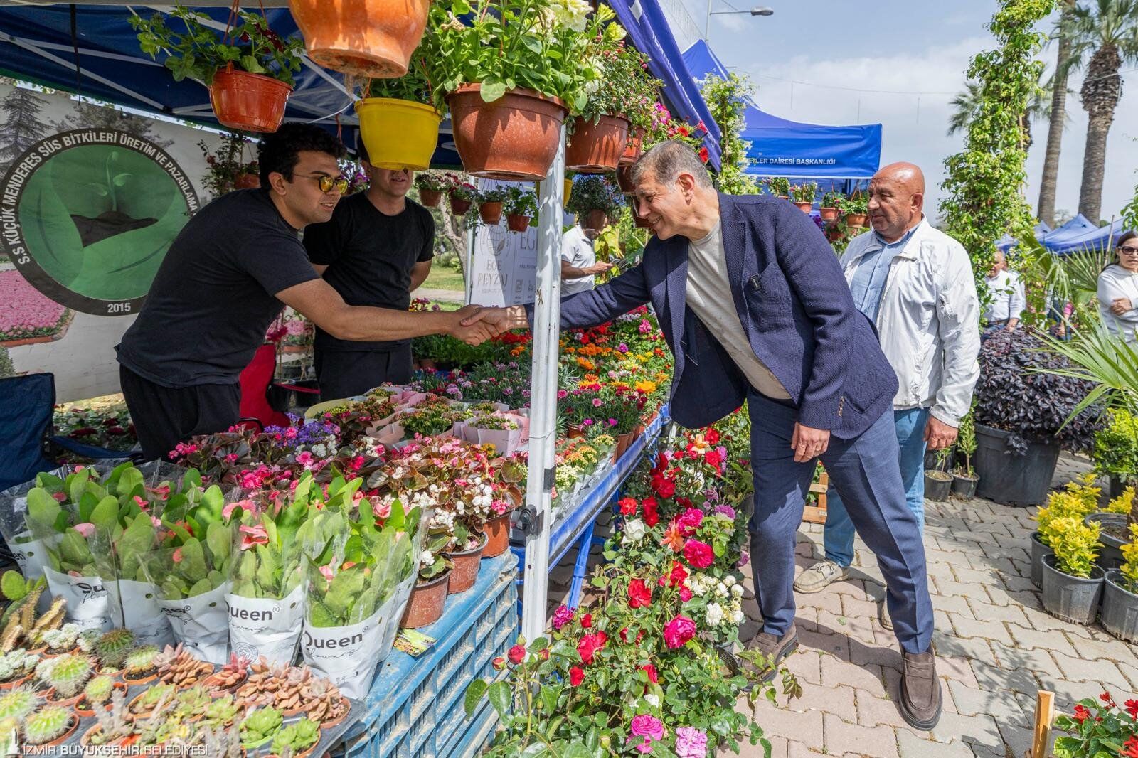 İzmir’e Çiçek Açtıran Organizasyon!