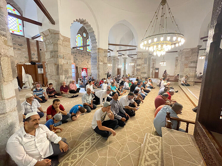 Manisa Bayram Namazı Saat Kaçta 2026 Kurban Bayramı Namaz Vakti 2
