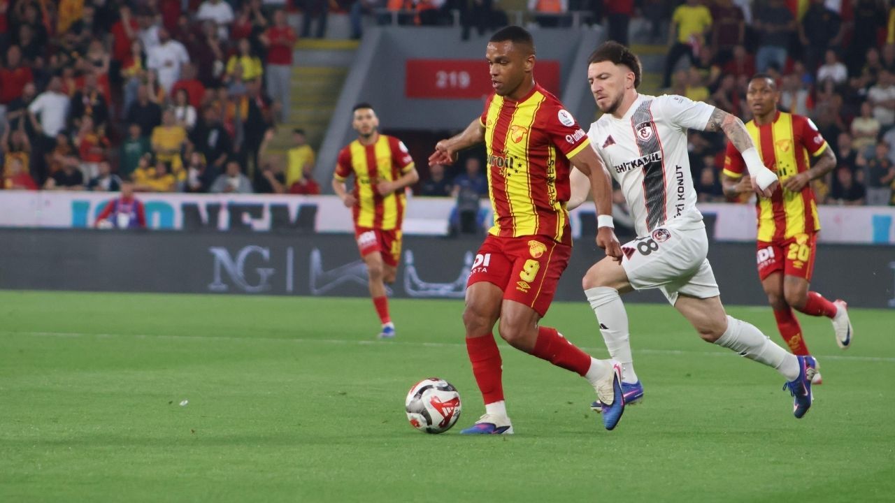 Göztepe evinde Gaziantep FK'yi yıktı: Üç puanı kaptı-1