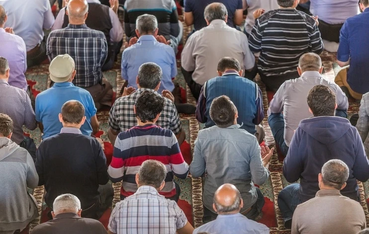 Uşak Bayram Namazı Saat Kaçta 2026 Kurban Bayramı Namaz Vakti