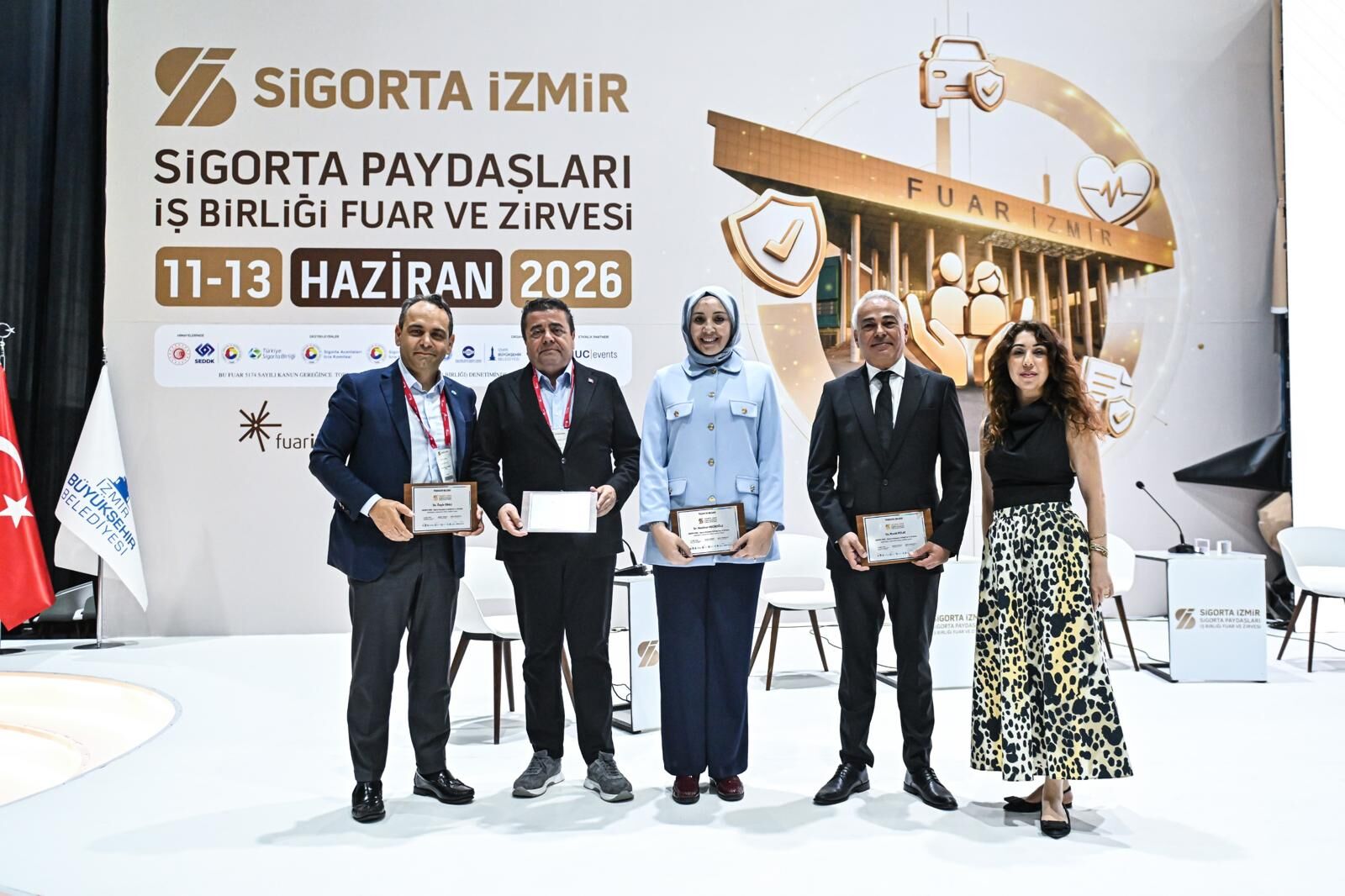 Sigorta sektörünün geleceği İzmir’de konuşuldu-2