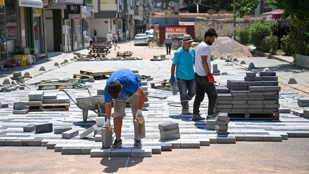 Bornova Belediyesi Kaldırım 1
