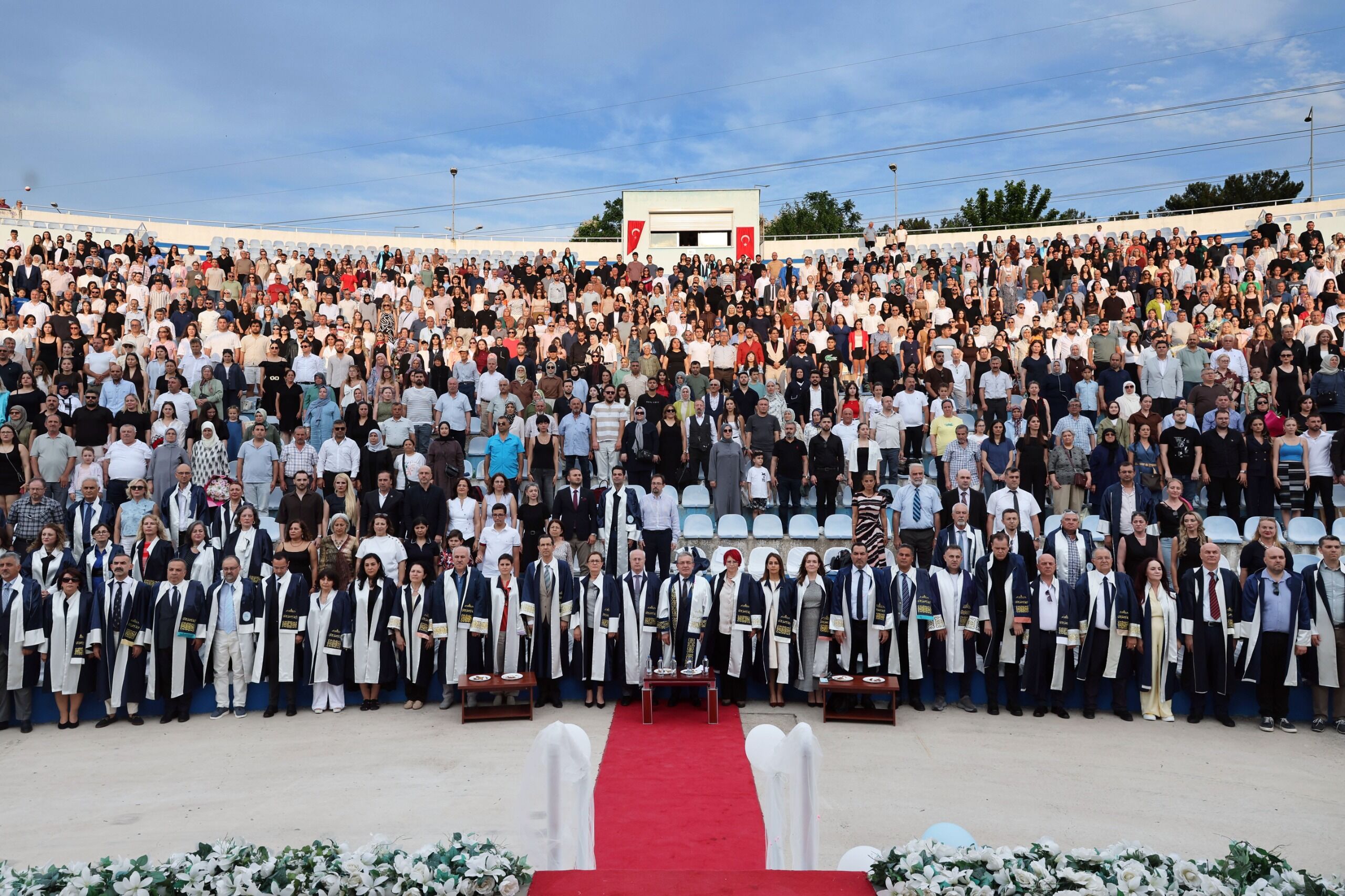 Deü Mezuniyet 1