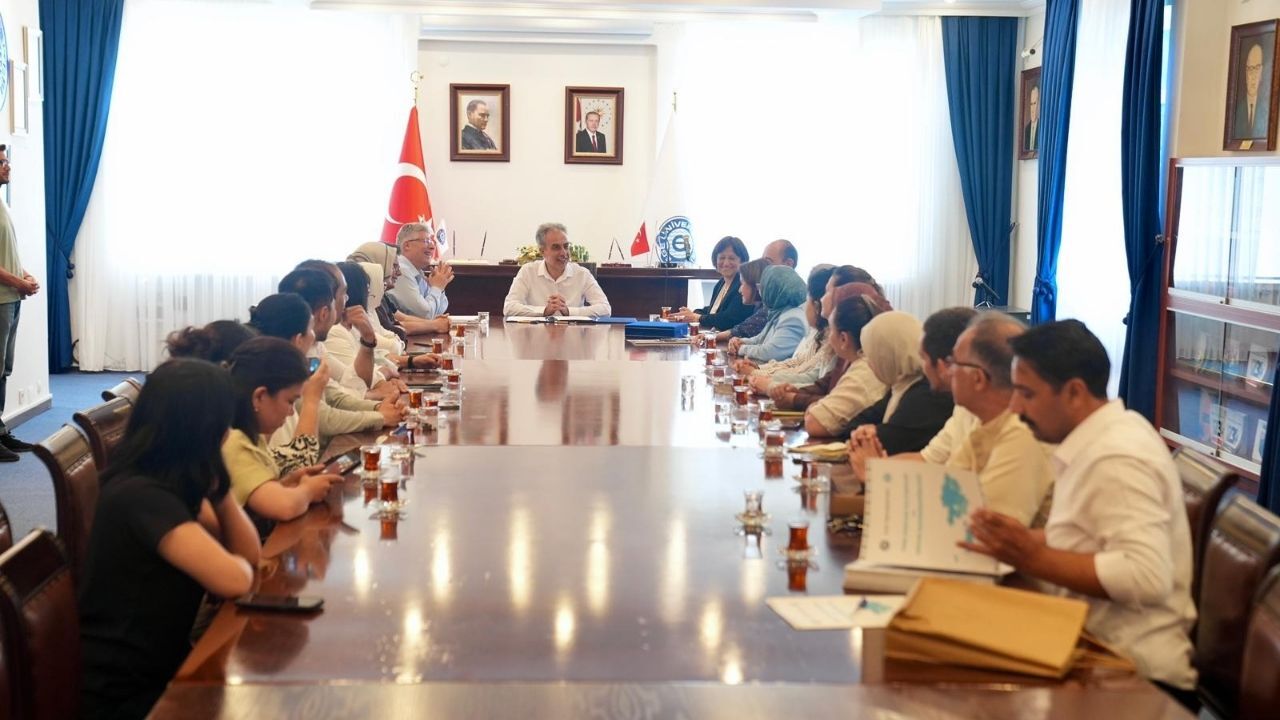 Ege Üniversitesi Işbirliği 1