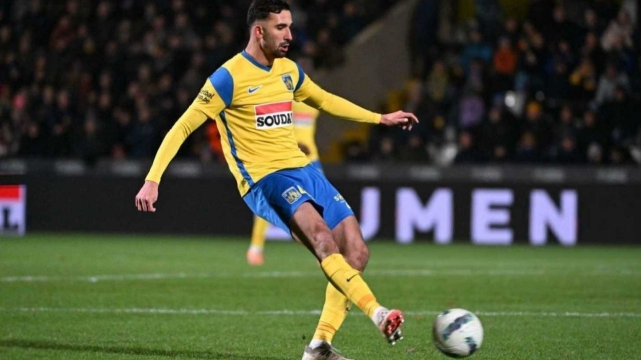 Fenerbahçe ve Trabzonspor'un pusuda beklediği Emin Bayram için Galatasaray'ın geri alma önceliği var. Sarı kırmızılılar transferden her senaryoda kazanacak. Peki Emin Bayram kimdir?