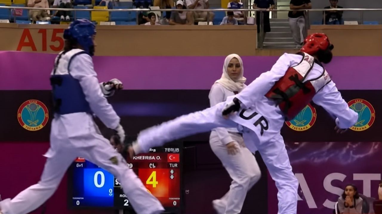 İzmir Büyükşehir Belediyesi Spor Kulübü’nün milli tekvandocuları Kaan Yelaldı ve Zehra Gürbüz, Kazakistan’ın Astana kentinde düzenlenen Altay Dili Ülkeleri Taekwondo Şampiyonası’nda gümüş ve bronz madalya kazanarak önemli bir başarıya imza attı.