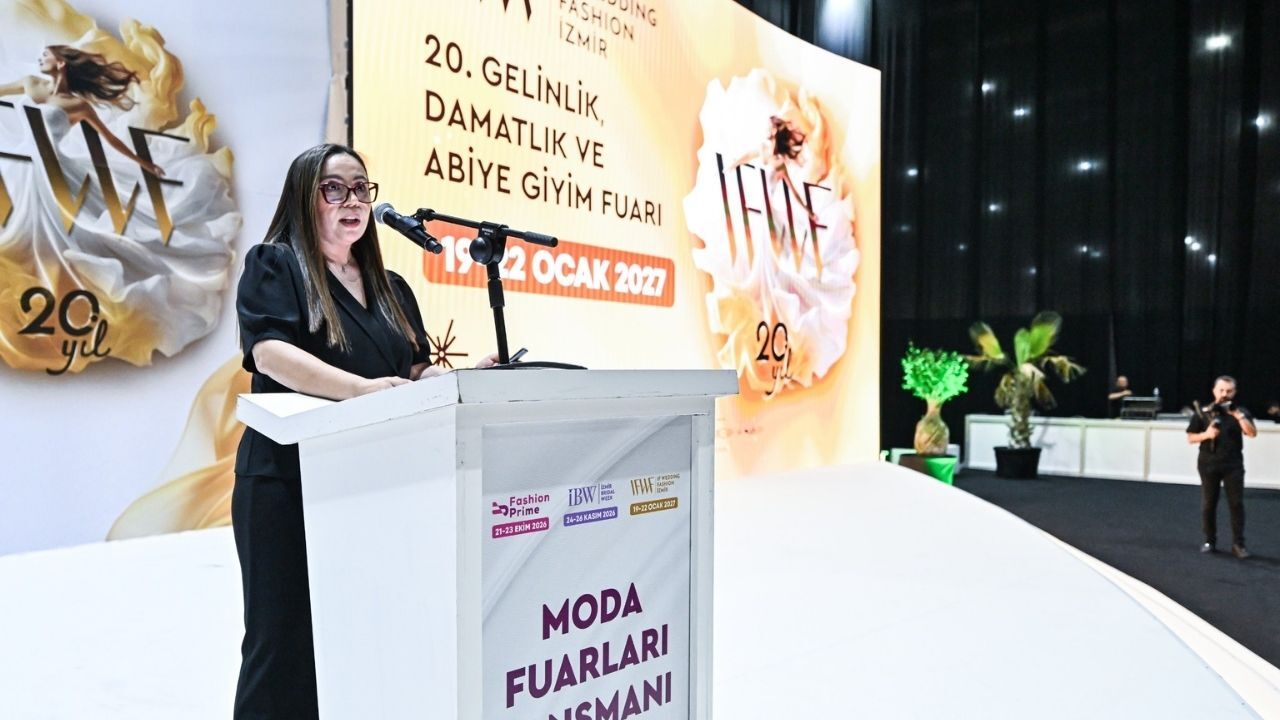 İzmir moda fuarlarının yeni dönem vizyonu lansmanla tanıtıldı. Sektörün devlerini buluşturacak üç büyük fuarla tasarımdan uluslararası ticarete güçlü bağ kuruluyor.