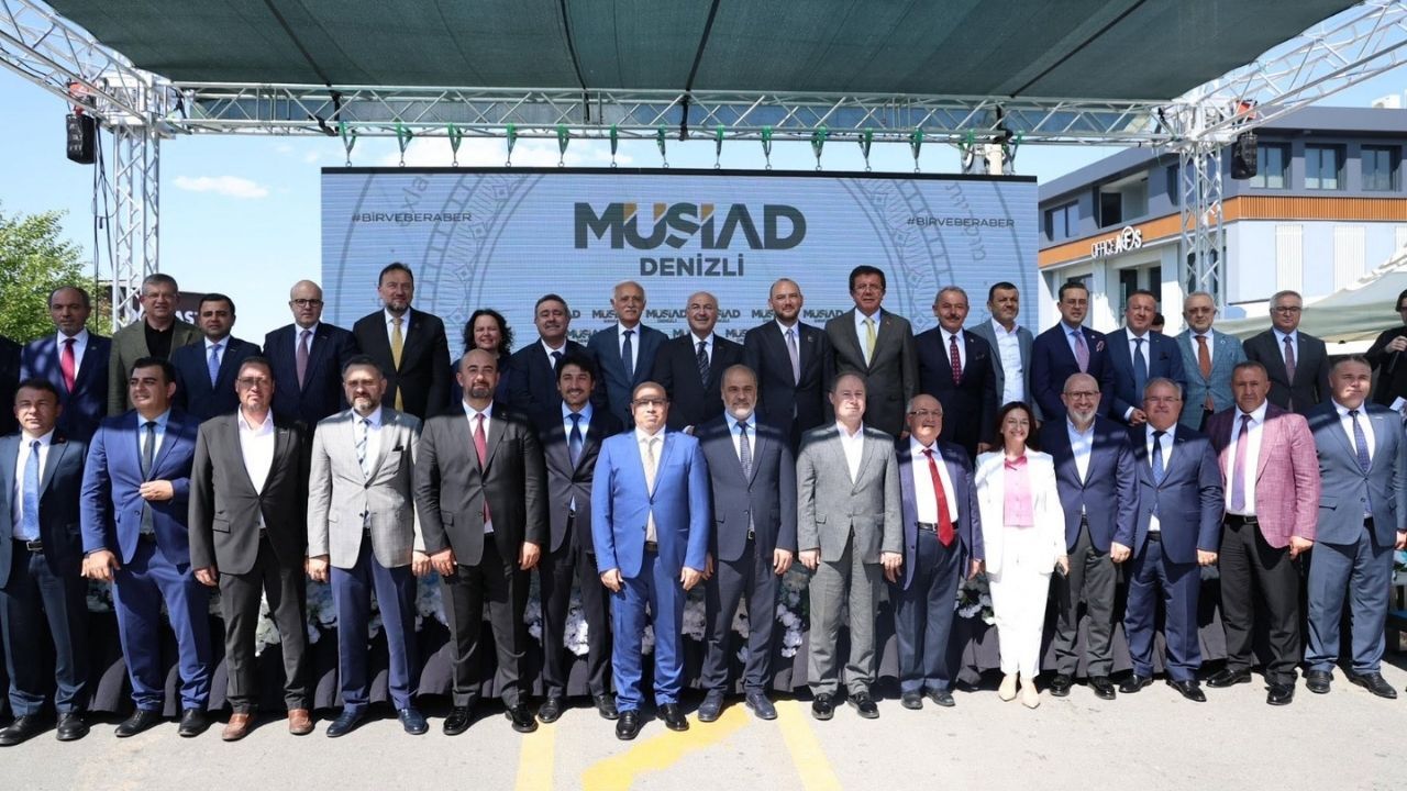 Müstakil Sanayici ve İşadamları Derneği (MÜSİAD) Denizli Şubesi tarafından projelendirilen ve yapım aşaması iki yıl süren hizmet binası, düzenlenen görkemli bir resmi törenle kapılarını açtı.