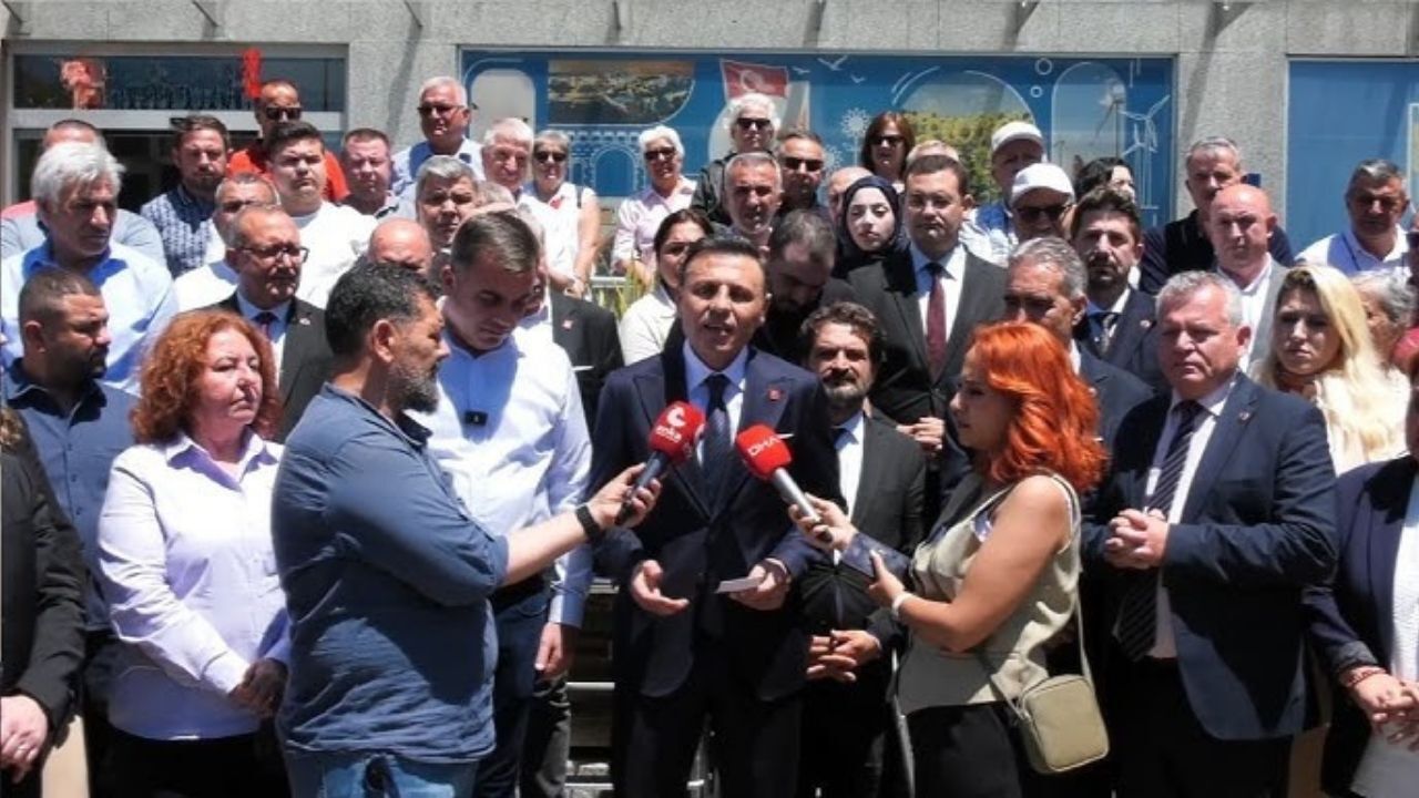 Silivri Belediye Başkanvekili Yalçın Ekici oldu. Seçime MHP'nin boykotu ve AK Parti'nin aday çıkarmaması damga vururken, Cumhur İttifakı'ndaki çatlak dikkat çekti.