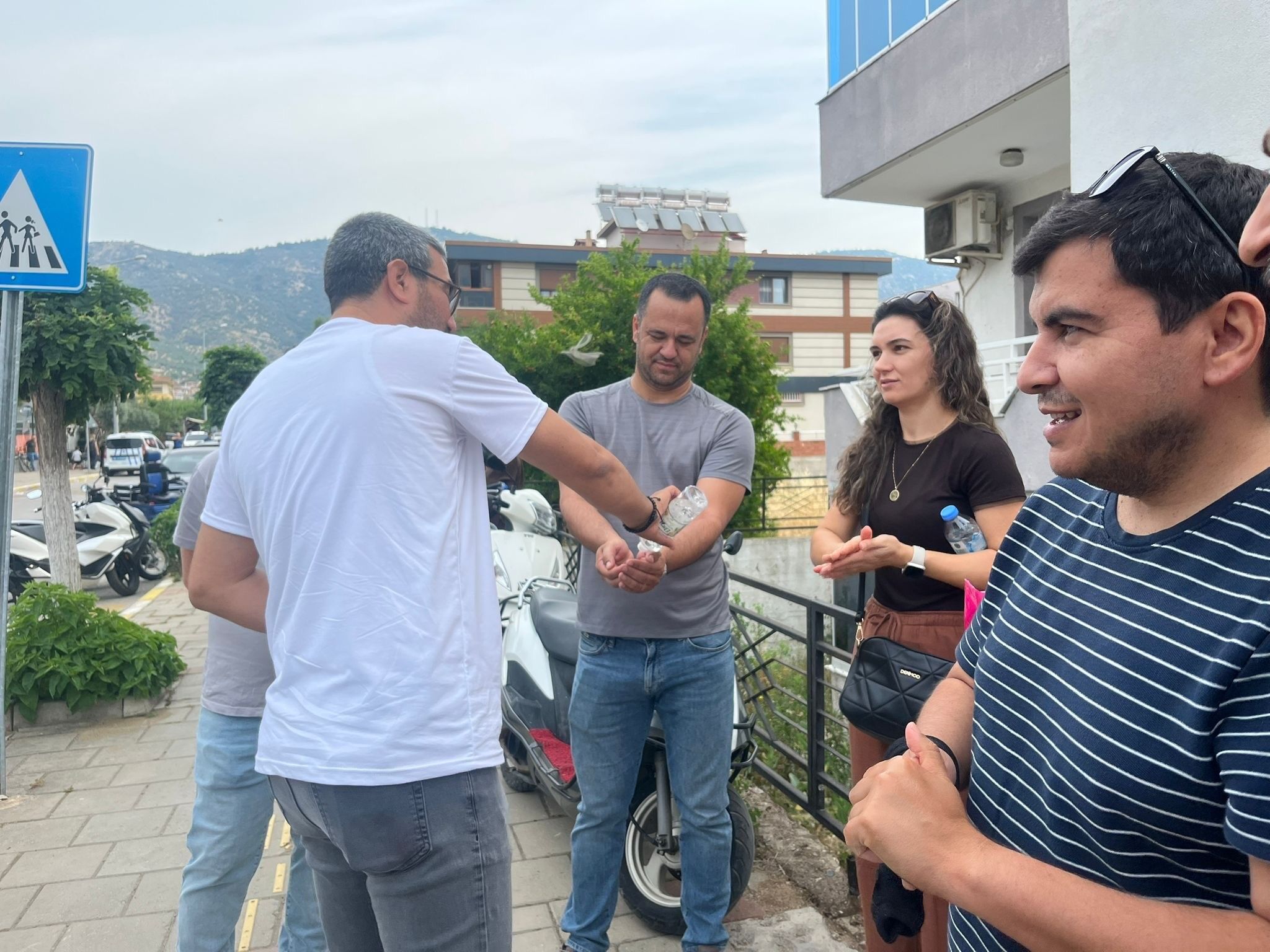 Ege illerinde LGS heyecanı yaşandı-3