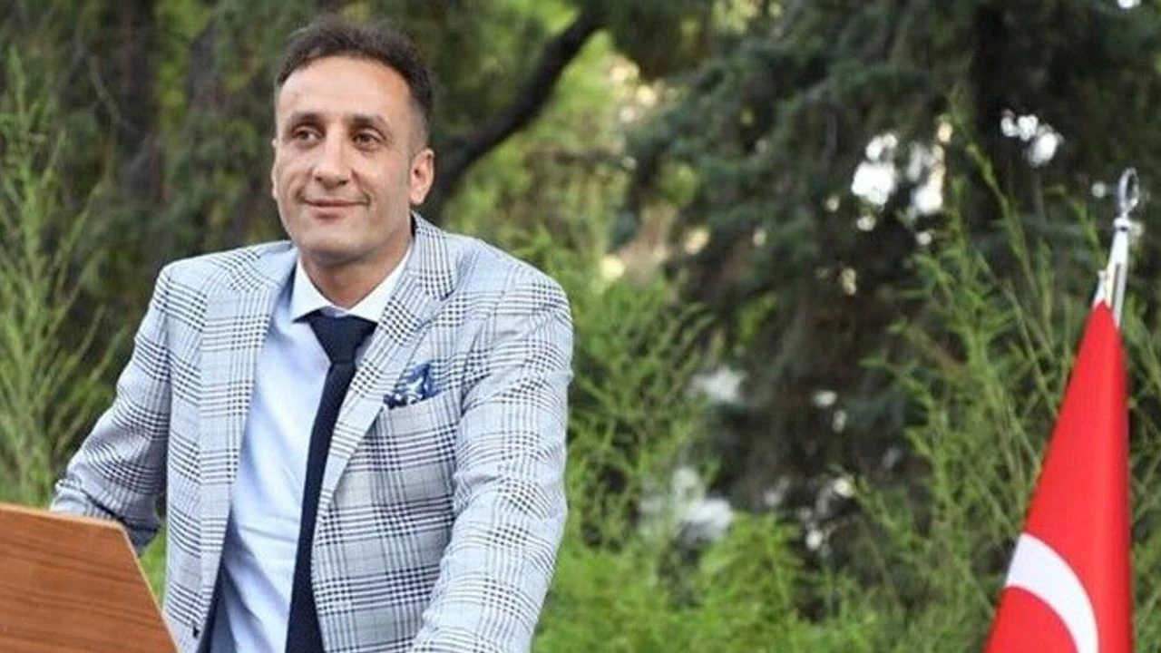 Ak Parti’ye Geçerim Iddiasına Buca’dan Bomba Yanıt Eşref Çakır Manşet İz’e Konuştu