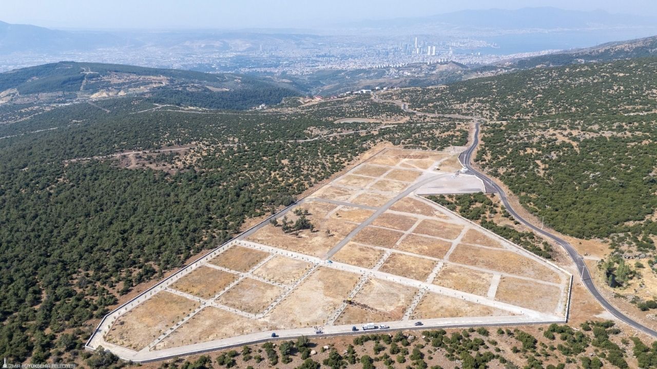Bornova Kayadibi Kent Mezarlığı Hizmete Açıldı (2)
