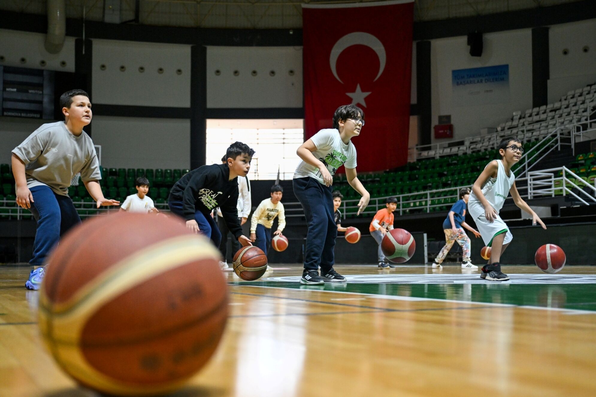Bornova'da Yaz Spor Kursları Için Kayıt Dönemi Başlıyor (1)-1