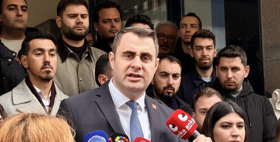 Chp İzmir Buca Belediyesi Önünde Toplandı 1