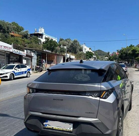 Denizli Milletvekili Cahit Özkan Kaza Yaptı! (2)