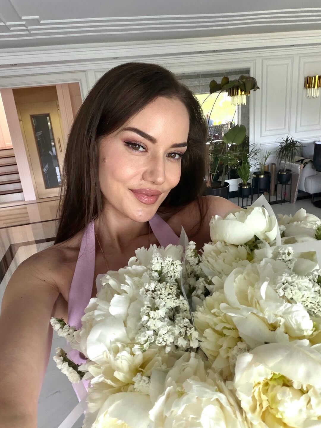 Fahriye Evcen Doğum Gününde Göz Kamaştırdı İşte Kutlamadan Çok Konuşulan Kareler! (5)