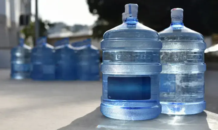Güneş Altında Bekletilen Plastik Şişelerdeki Gizli Tehlikenin Farkında Mısınız 2