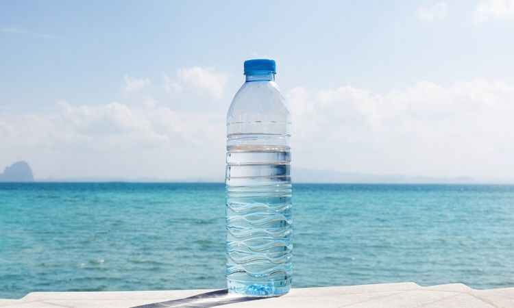 Güneş Altında Bekletilen Plastik Şişelerdeki Gizli Tehlikenin Farkında Mısınız 3