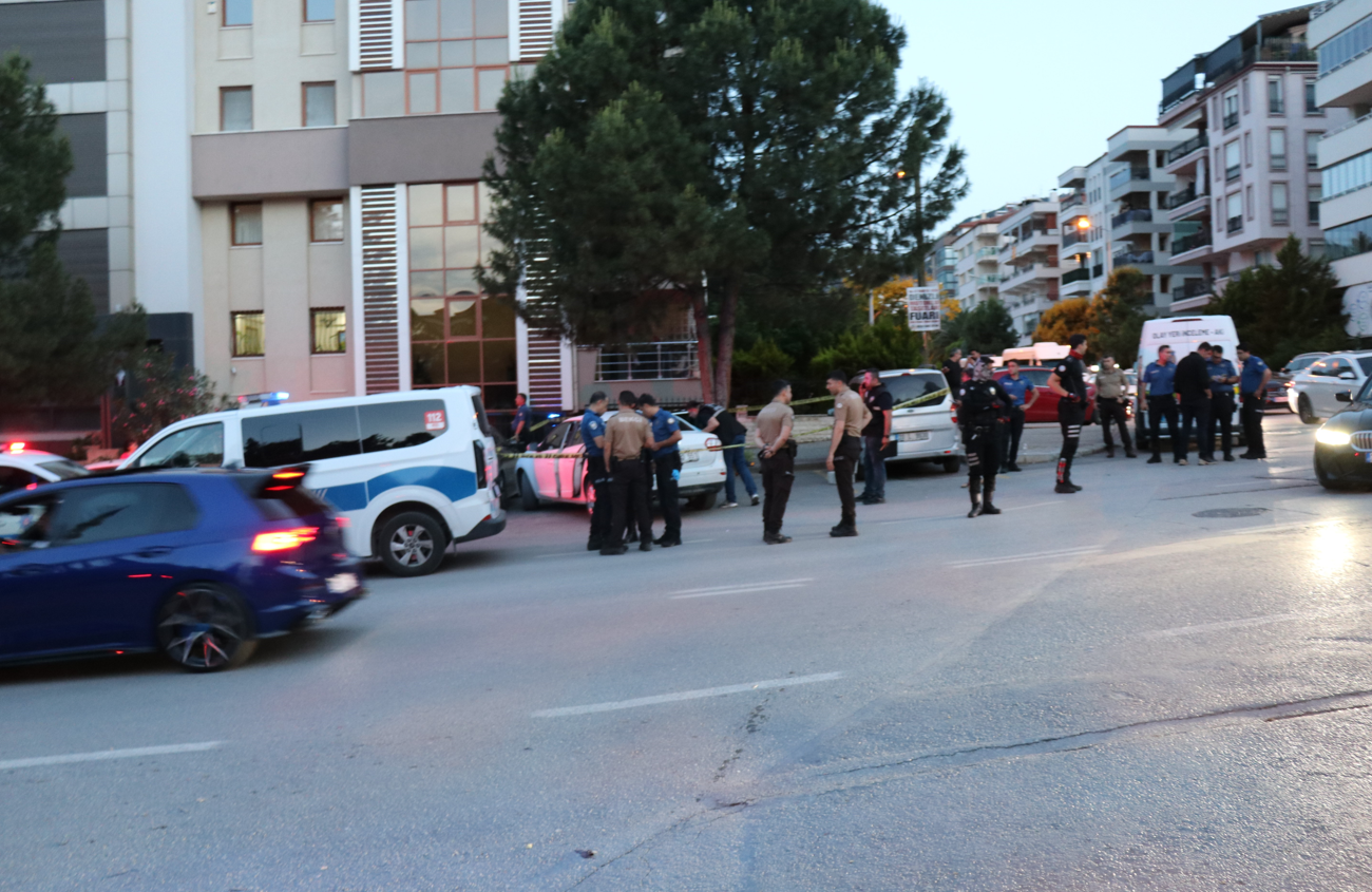 Her Şey Çocuğunun Gözü Önünde Oldu (2)