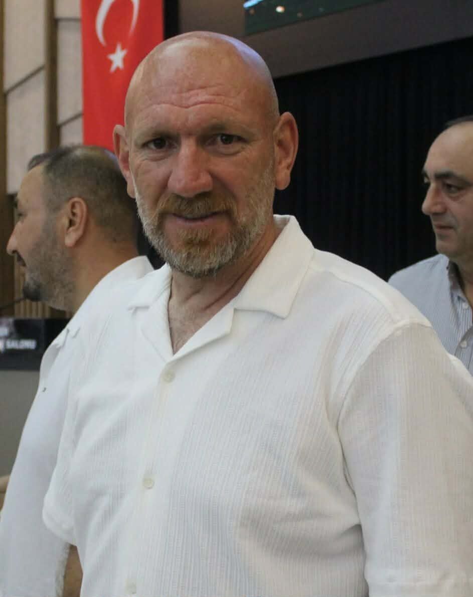 Ilbadıı.jpg