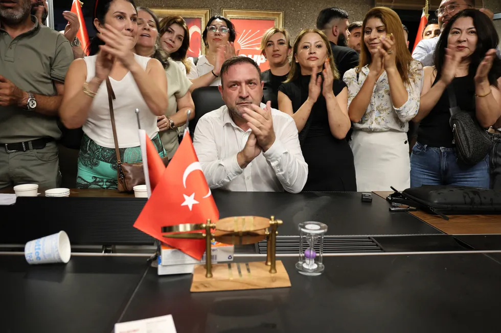 İzmir’de Hareketli Sular Utku Gümrükçü Canlı Yayında Konuştu