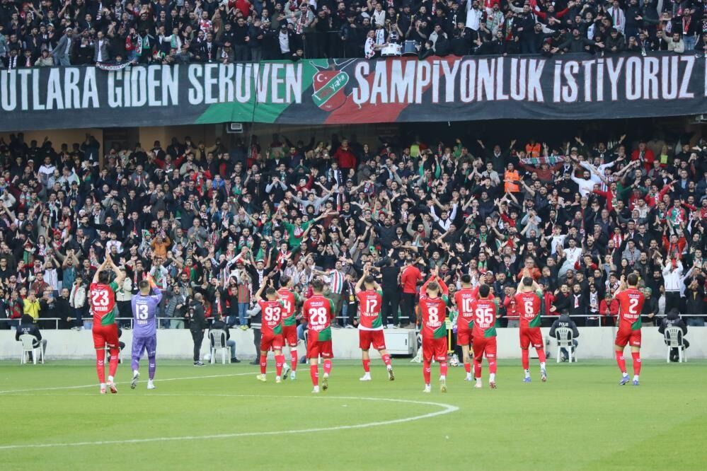 Karşıyaka’da Transfer Harekatı Başlıyor 111