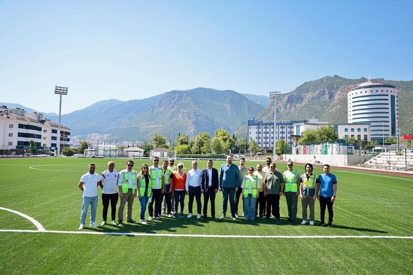 Kınıklı’ya Dev Sosyal Tesis! Başkan Çavuşoğlu Yerinde Inceledi (2)