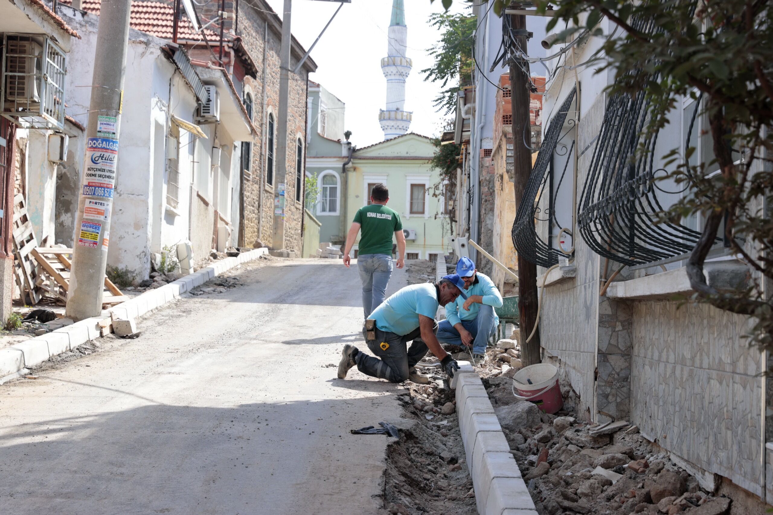Konak'ın Körfez Manzaralı Sokakları Yeni Çehresine Kavuşuyor (1)