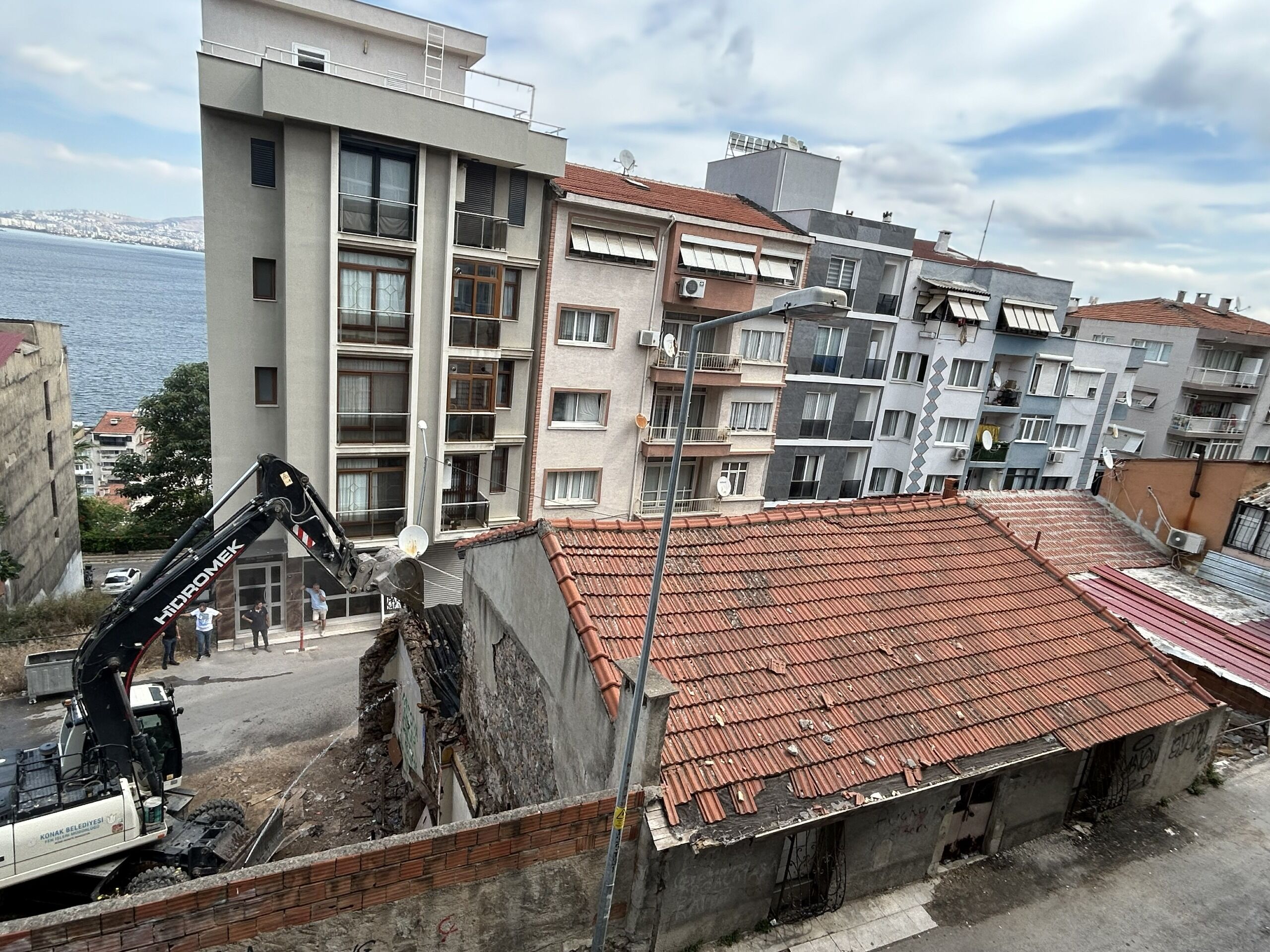 Konak'ta Metruk Binalarla Mücadele Son Yıkımla Sayı 363 Oldu (3)