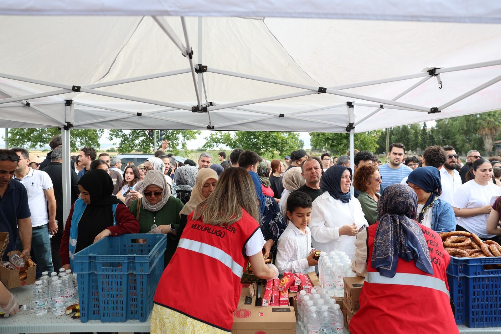 Menemen'de Yks'ye Giren Gençlere Belediyeden Tam Destek (1)