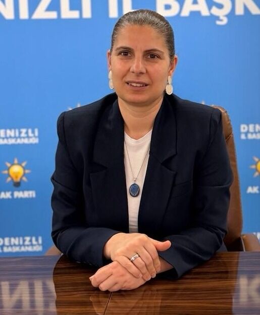 Münevver Tekaslan 111