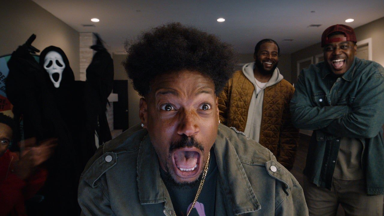 Scary Movie 6 Starts Right Where It Left Off But Flexes Its D7B8.1280